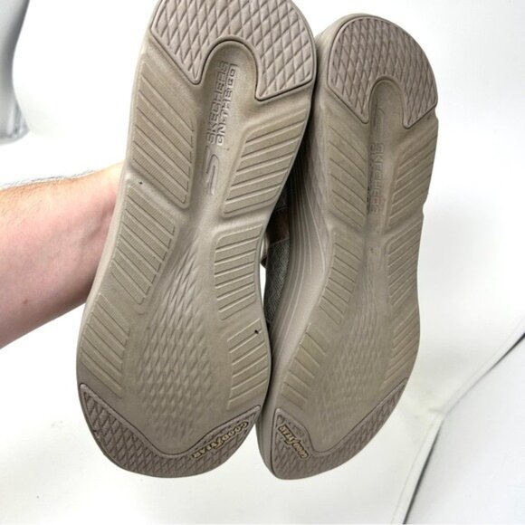 Skechers Womens Max Cushioning Lite: Breathe Easy - Size 11 Style 136722 TAUPE - Picture 9 of 12